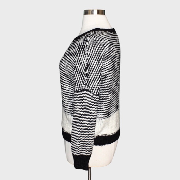Trouve Striped Knit Sweater - Picture 4 of 5
